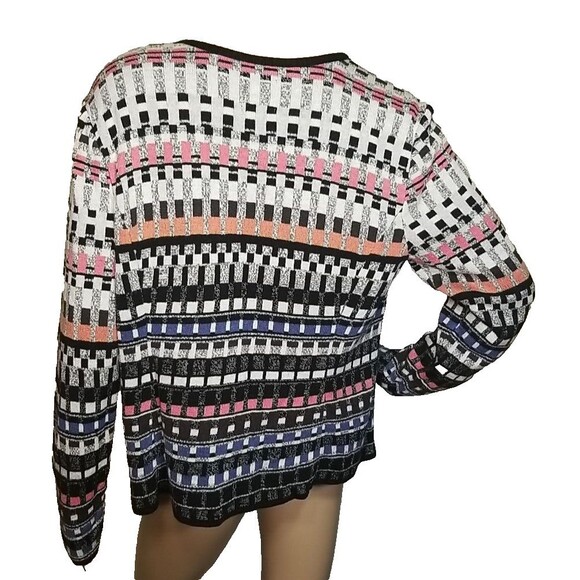 Stylish Women's Multicolor Open-Front Sweater - Picture 3 of 8